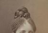 Как менялись женские причёски в XIX веке?