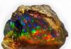 Opaal - vääriskivi omadused ja tähendus