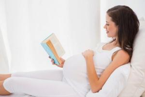 การตั้งครรภ์เดือนที่เจ็ด: พัฒนาการของทารกในครรภ์การตรวจและคุณสมบัติอื่น ๆ เด็กอายุครรภ์ 7 เดือนเป็นแบบไหน